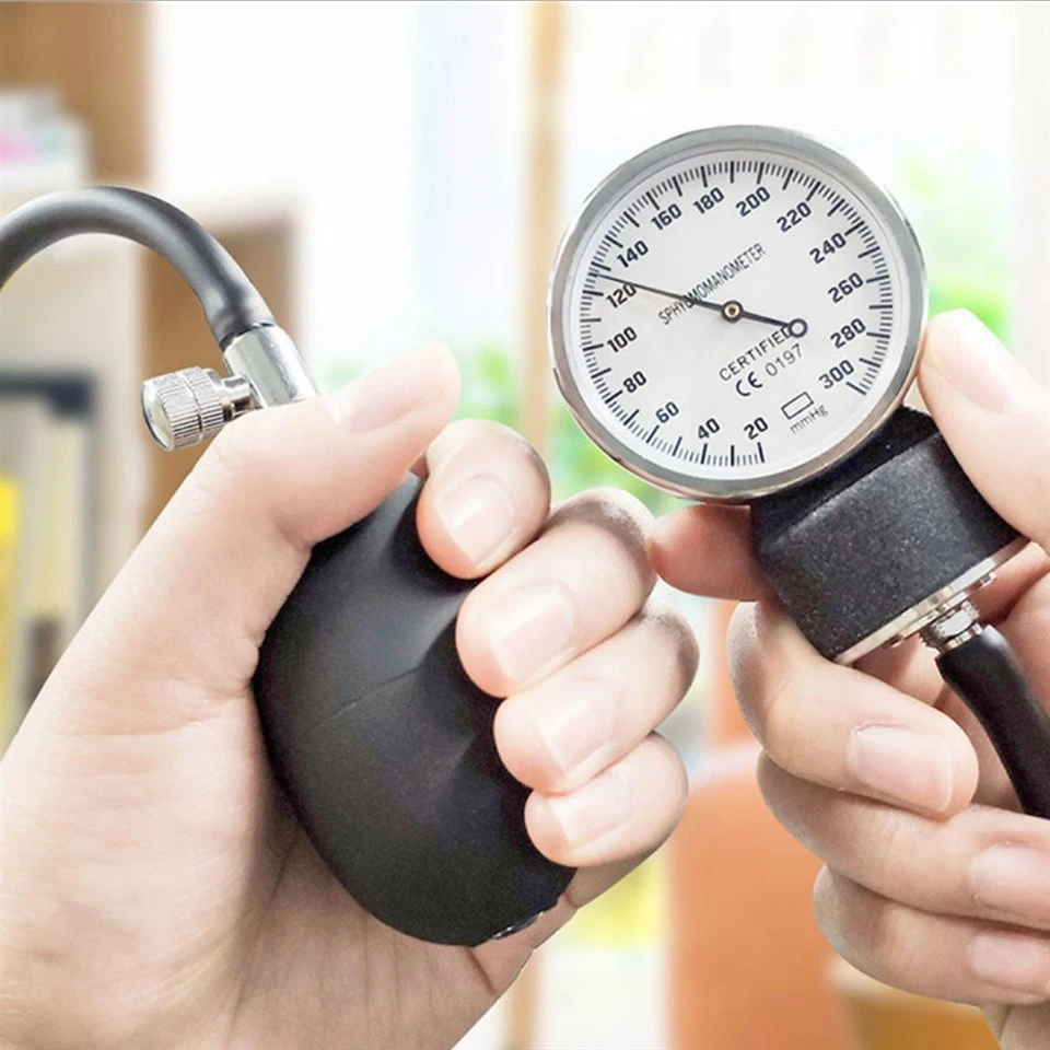 Medical Upper Arm Aneroid Sphygmomanometer high quality